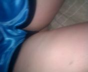 Жена бухая в отключке а муж снимает её интимные места